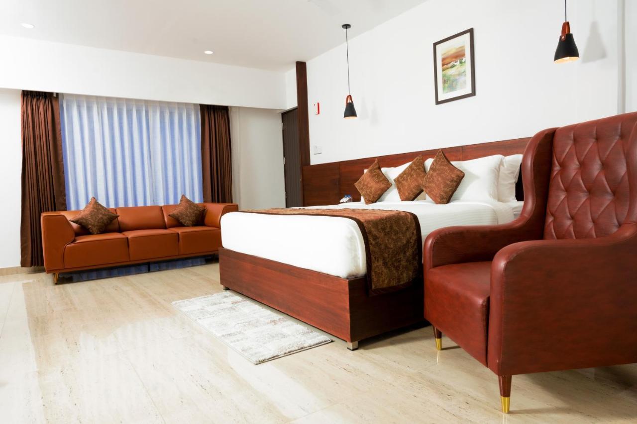 The Runway Hotel Kochi 外观 照片