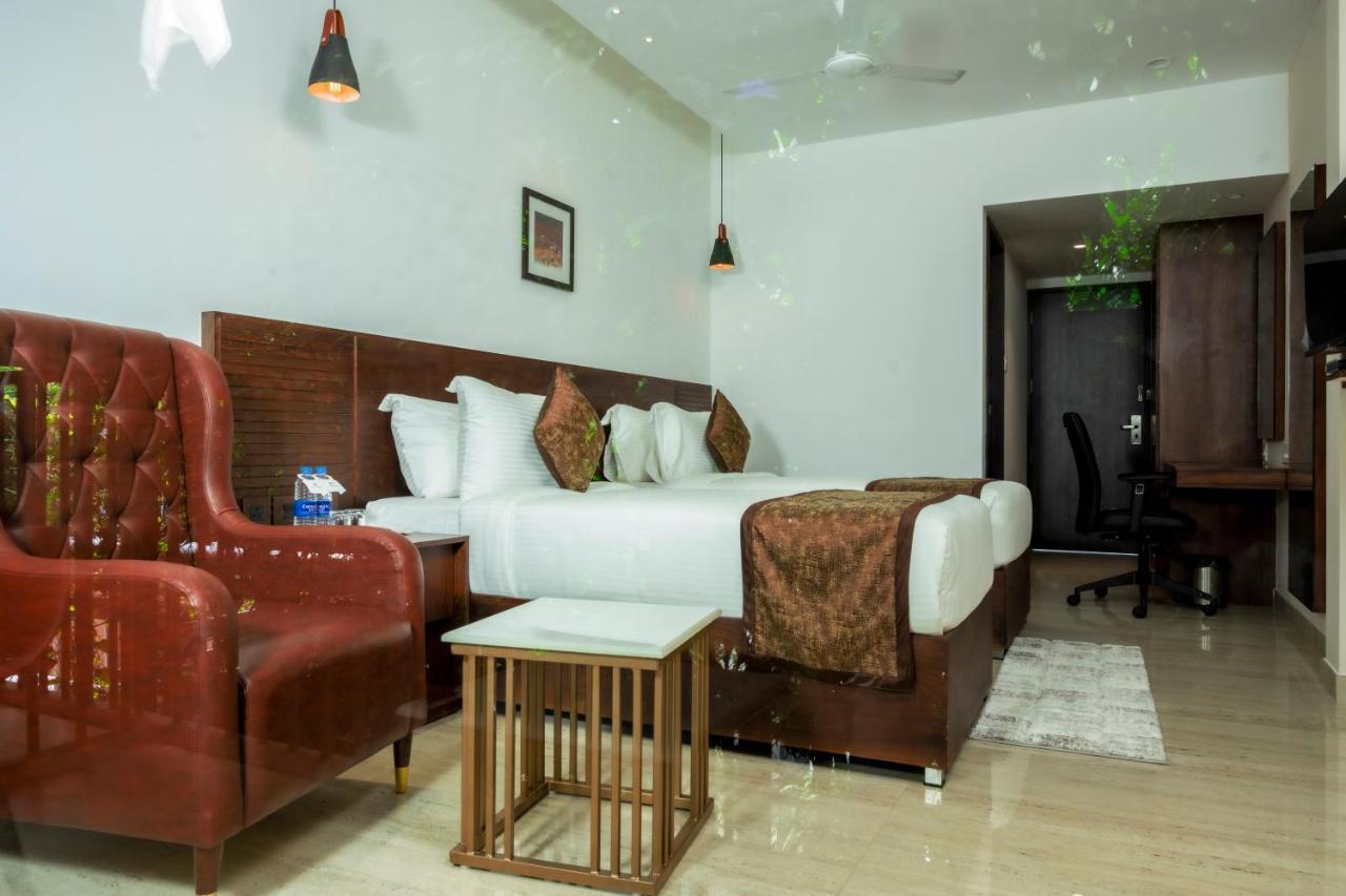 The Runway Hotel Kochi 外观 照片